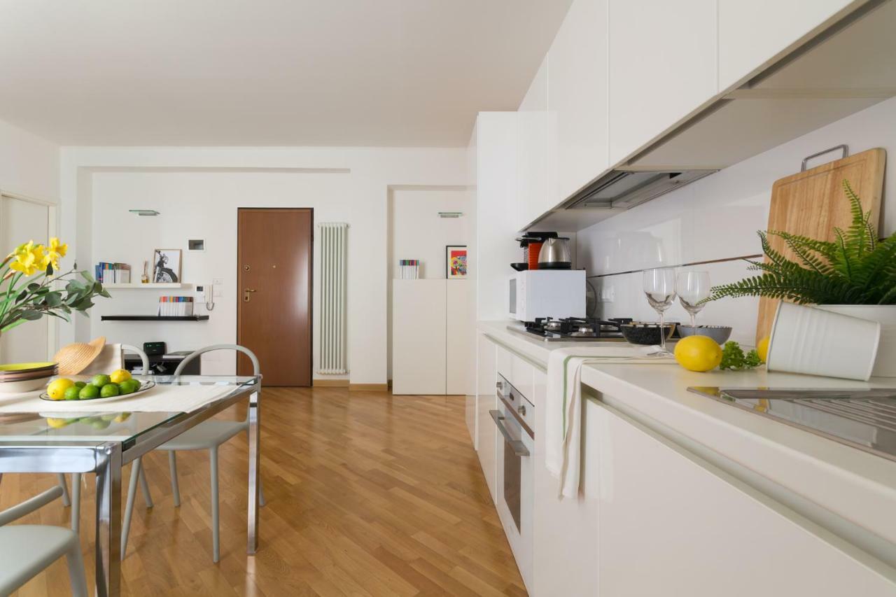 Housmart Nazario Sauro 15 Apartman Bologna Kültér fotó