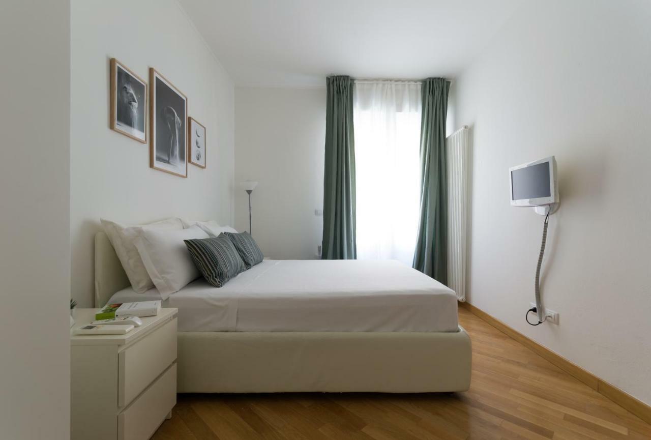 Housmart Nazario Sauro 15 Apartman Bologna Kültér fotó